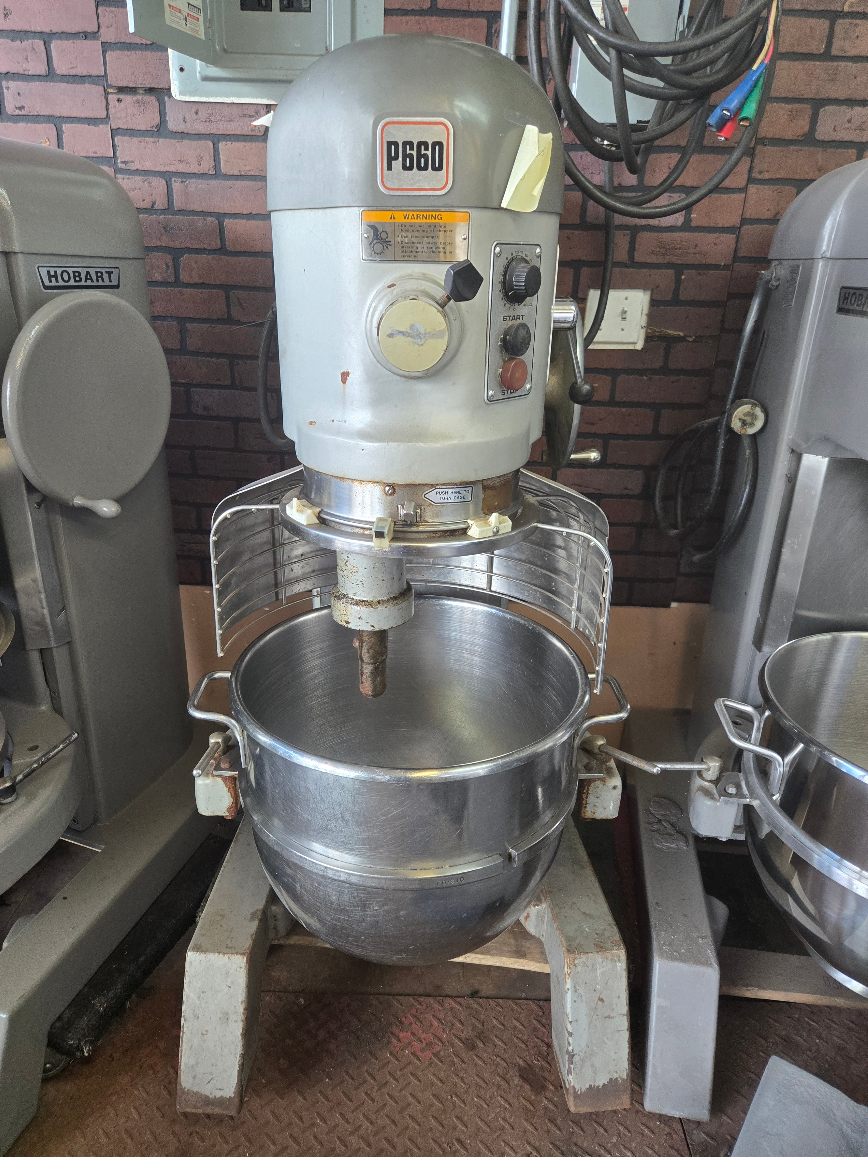 USED Hobart P660 60-Gallon Pizzeria Mixer, 208v/60Hz/3Ph